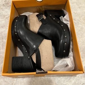 Korks by Korkease  shoes